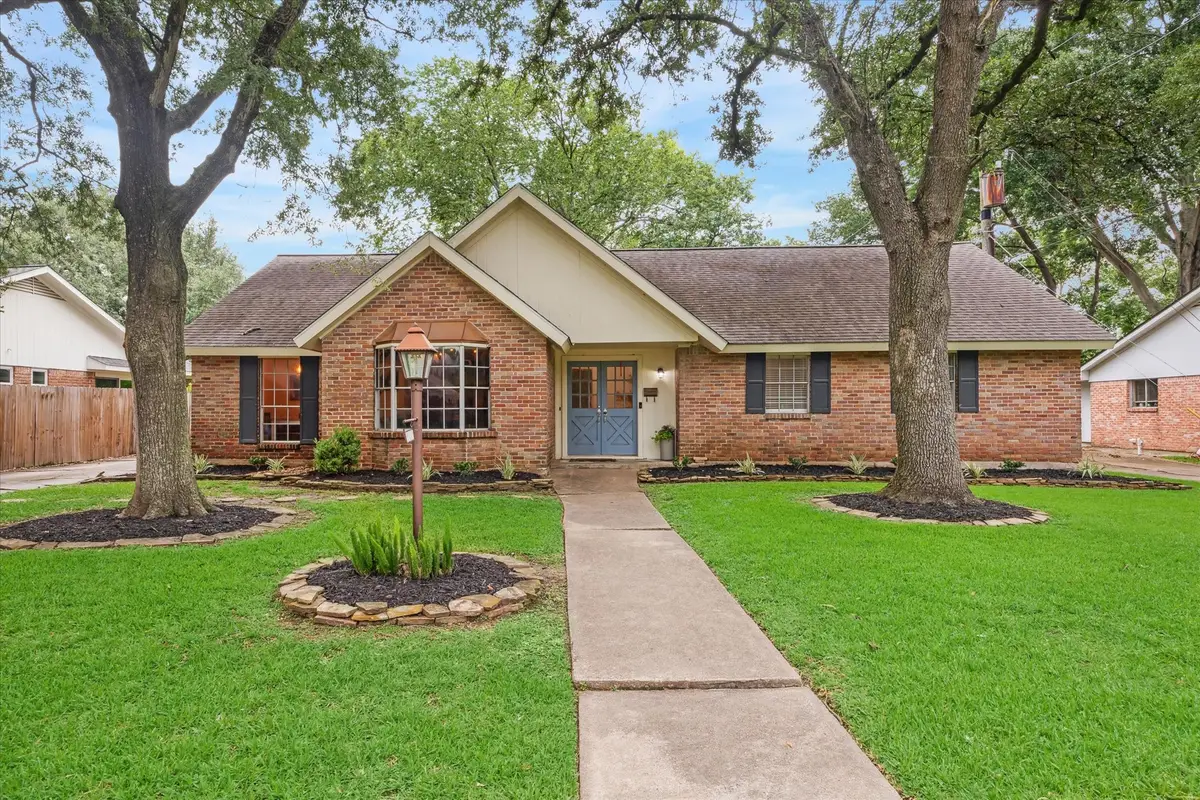18407 Point Lookout Drive, Houston, TX 77058 - Image #1