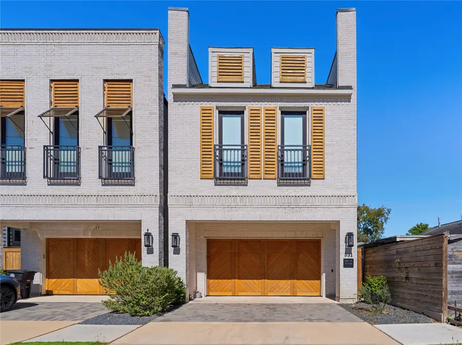 531 W 27th Street, Houston, TX 77008 - Image #2