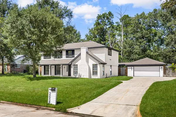 2658 S Woodloch Street, Woodloch, TX 77385