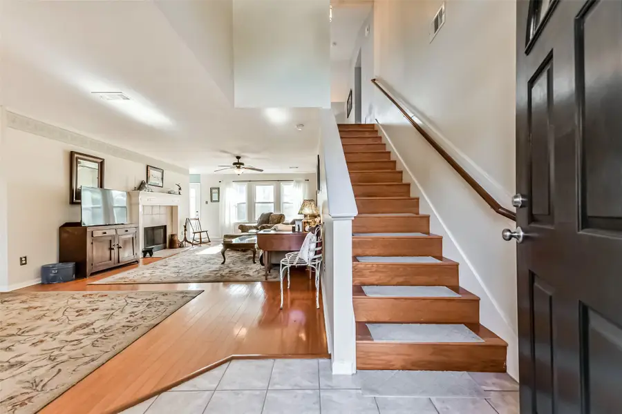 1116 Lake Shore Drive, Pearland, TX 77581 - #3