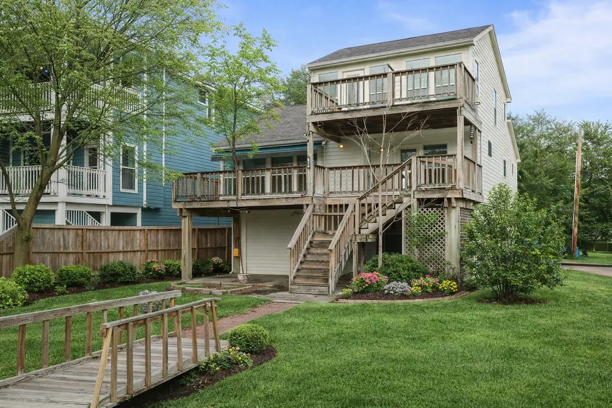 131 Oak Road, Clear Lake Shores, TX 77565 - #1