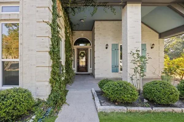 7288 Lakeshore Court, Willis, TX 77318