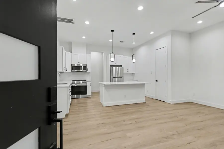 203 Danna Lane, Houston, TX 77009 - #2