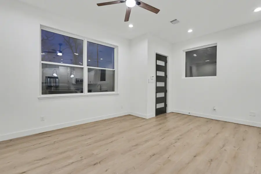 203 Danna Lane, Houston, TX 77009 - #3