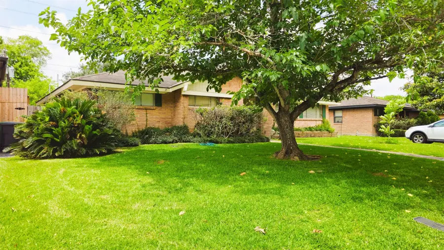 9130 Bassoon Drive, Houston, TX 77025 - #2