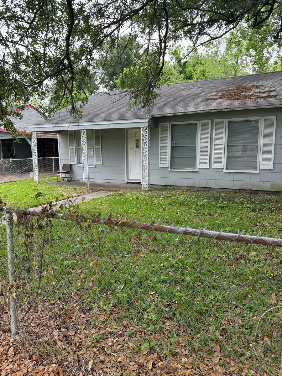 328 Garland Street, Beaumont, TX 77705 - #2