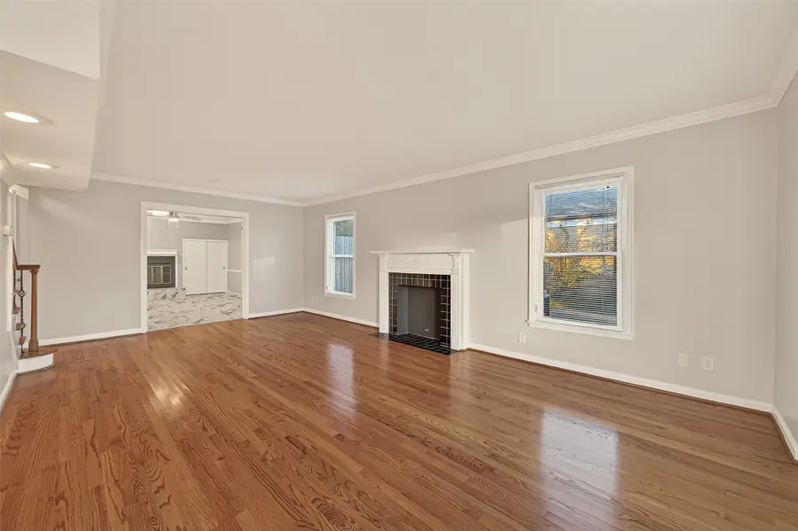 6405 Pinehurst Drive, Houston, TX 77023 - Image #3