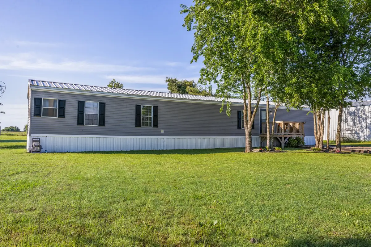 2592 County Rd 152, Bedias, TX 77831 - #1