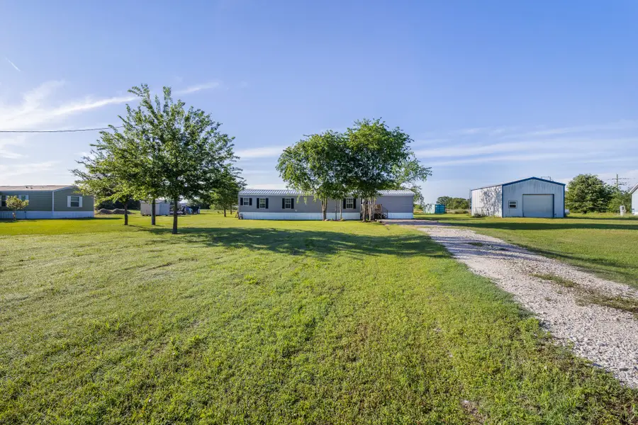 2592 County Rd 152, Bedias, TX 77831 - #2