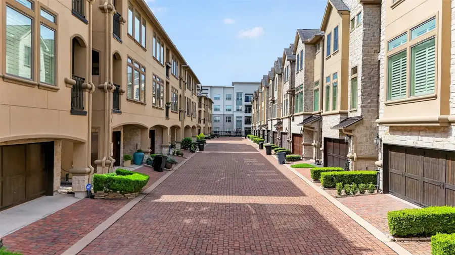 843 Rosastone Trail, Houston, TX 77024 - #2