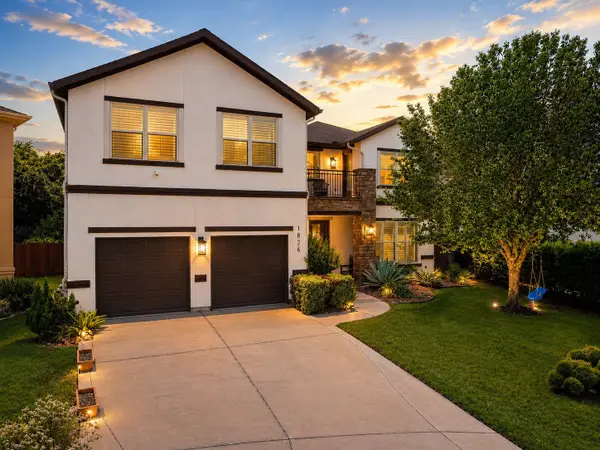 1826 Jade Hollow Lane, Houston, TX 77077