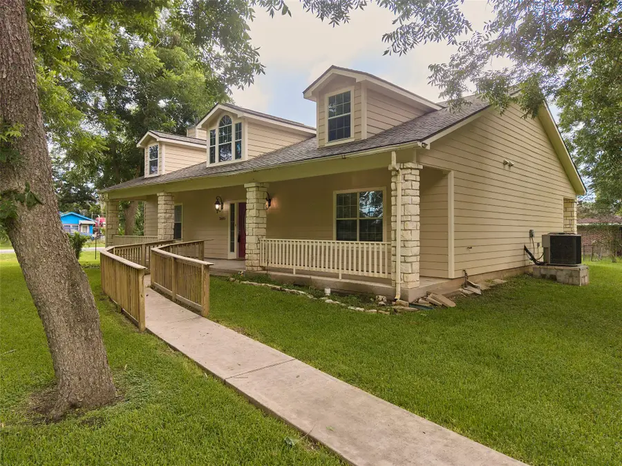 2605 N Abell Street, Wharton, TX 77488 - #3