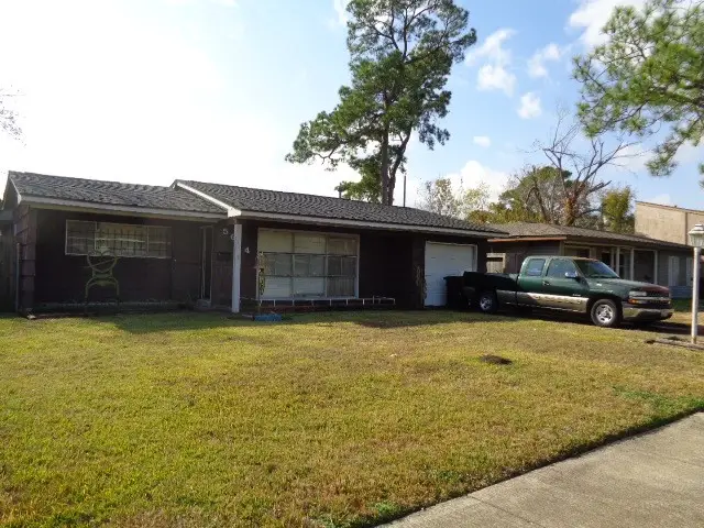 5614 Rue Street, Houston, TX 77033 - Image #1
