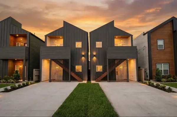 9738 & 9740 Garcroft A-b Street, Houston, TX 77029