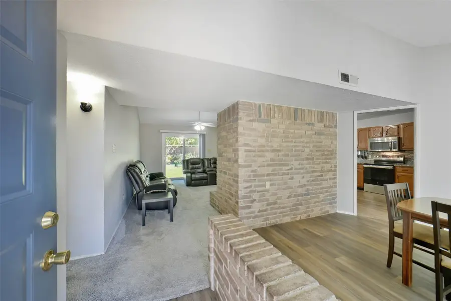 2819 Hummingbird Lane, Humble, TX 77396 - Image #3