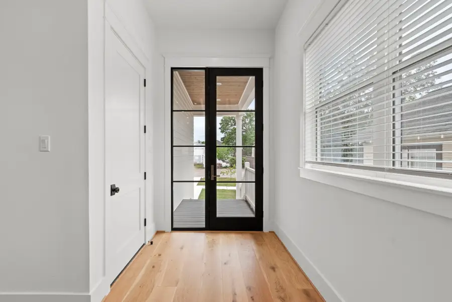 1520 Nicholson Street, Houston, TX 77008 - #2