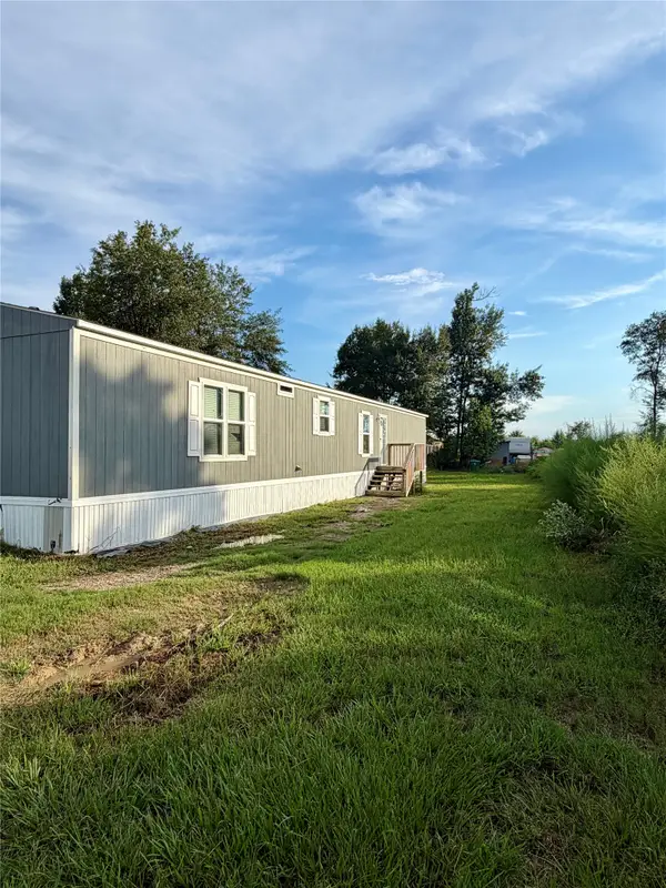 1221 Road 5500, Cleveland, TX 77327