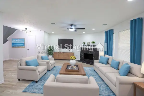 915 N Oak Drive, Houston, TX 77073