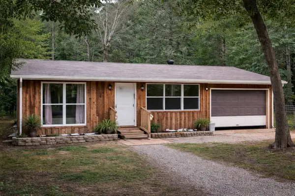 158 County Road 2702, Cleveland, TX 77327