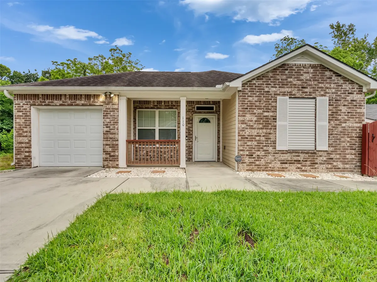 110 N Texas Street, Texas City, TX 77591 - #1