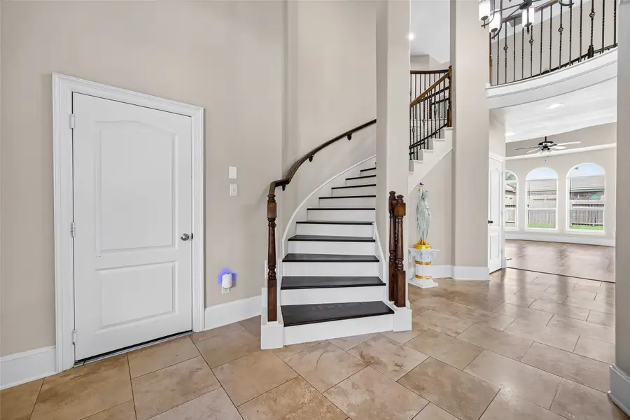 9439 Emerald Lakes Drive, Rosharon, TX 77583 - #3