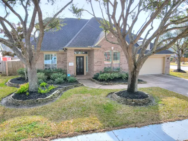 12314 Winding Shores Drive, Pearland, TX 77584