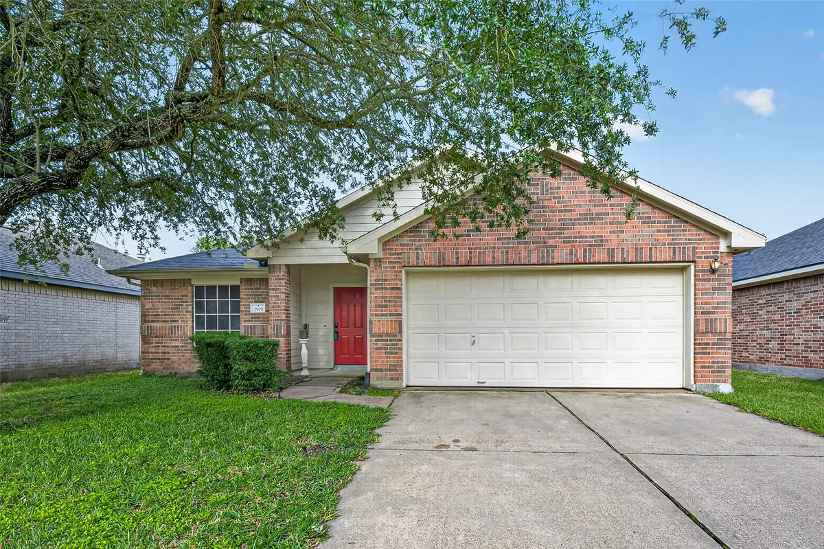7919 Pelican Lane, Baytown, TX 77523 - #1