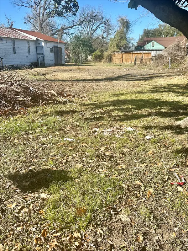 4011 Elysian Street, Houston, TX 77009