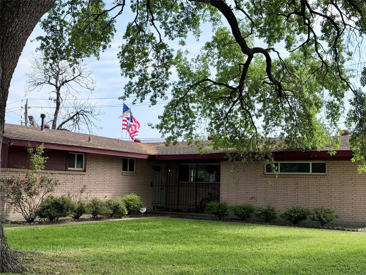 9202 Sunnywood Drive, Houston, TX 77088 - #1