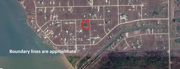 106 Salmon Lane, Palacios, TX 77465