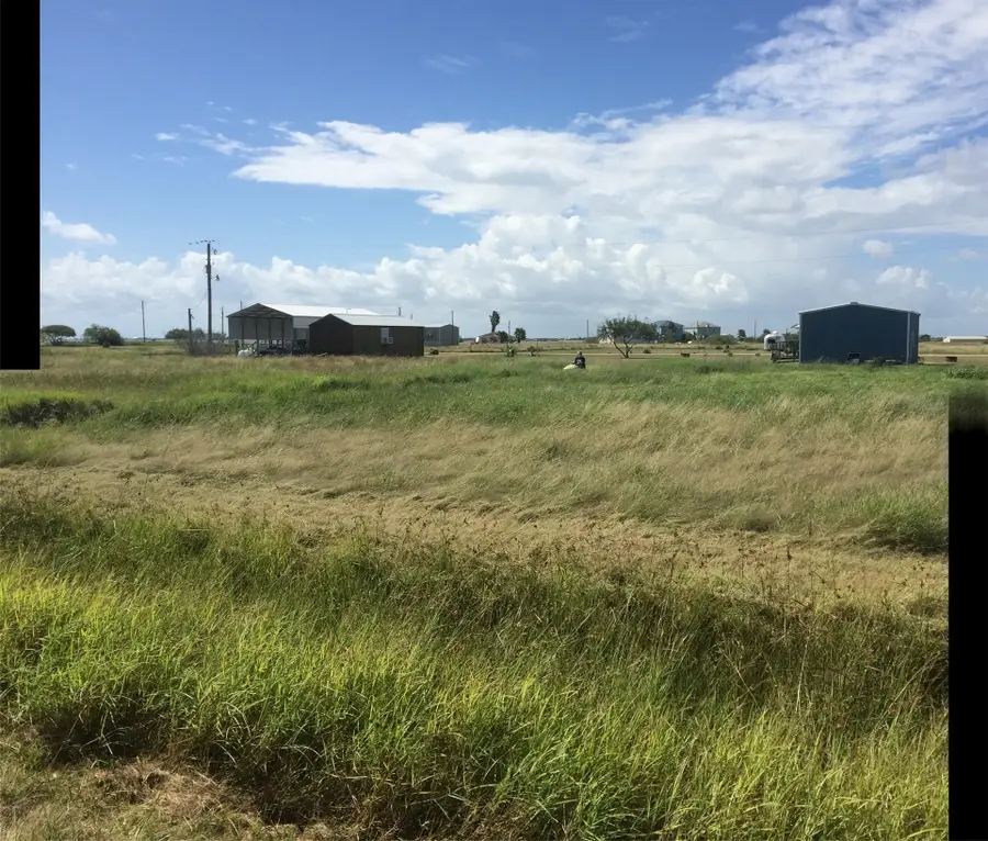 106 Salmon Lane, Palacios, TX 77465 - #3