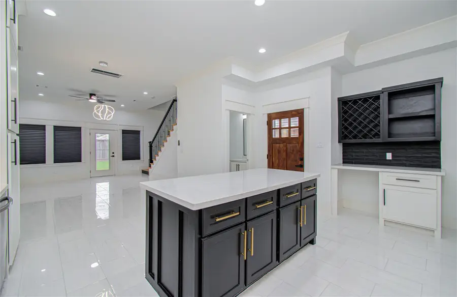 119 E 38th Street, Houston, TX 77018 - #2