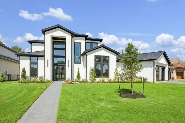 65 Shadow Creek Ridge Drive, Spring, TX 77389