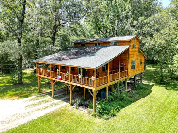16 Magnolia Road, Woodbranch, TX 77357