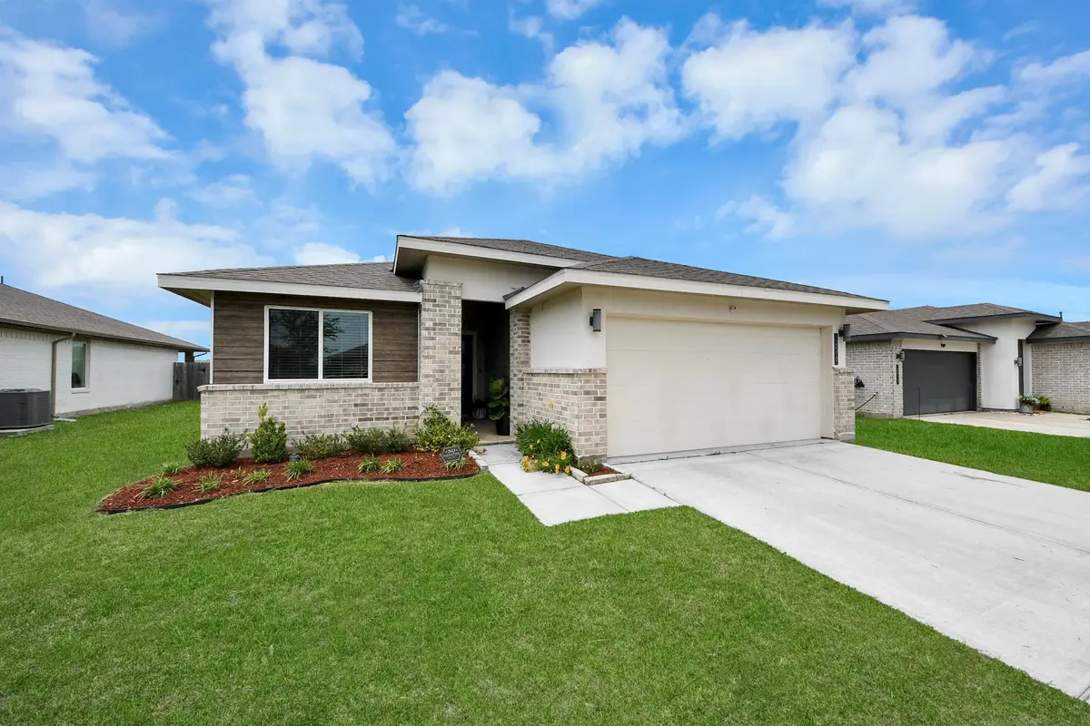 14519 Rain Tree Drive, Baytown, TX 77523 - #1