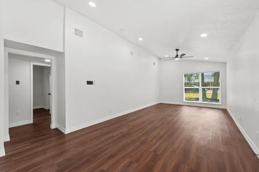 632 Meadowlawn Street, Shoreacres, TX 77571 - #2