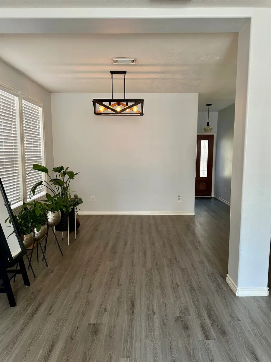 9102 Rolling Rapids Road, Humble, TX 77346 - Image #3