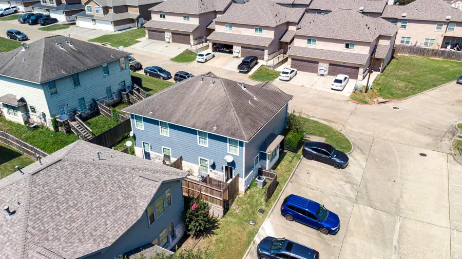 134-136 Sendero Drive, Huntsville, TX 77340 - #2