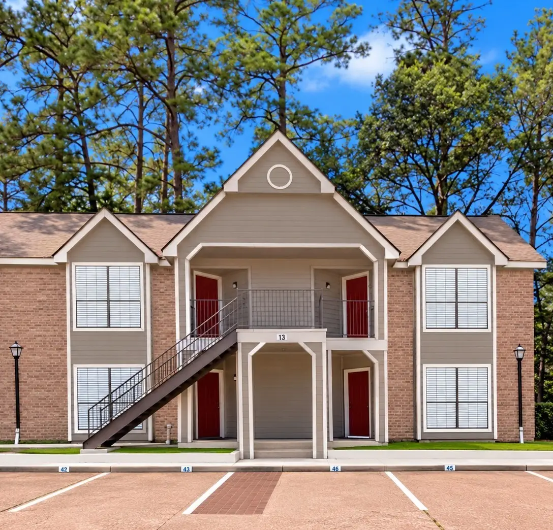 2402 Sycamore Avenue #D4, Huntsville, TX 77340 - #1