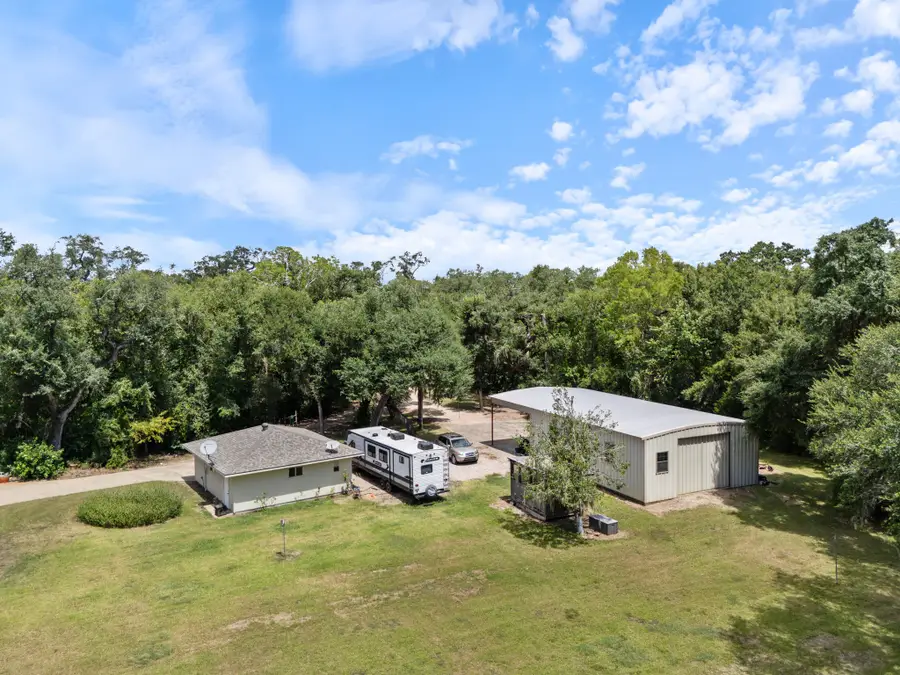 1751 Private Road 648 Street, Sargent, TX 77414 - #2