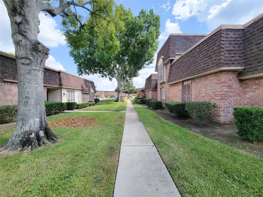 2824 Cambridge Lane, Missouri City, TX 77459 - #3