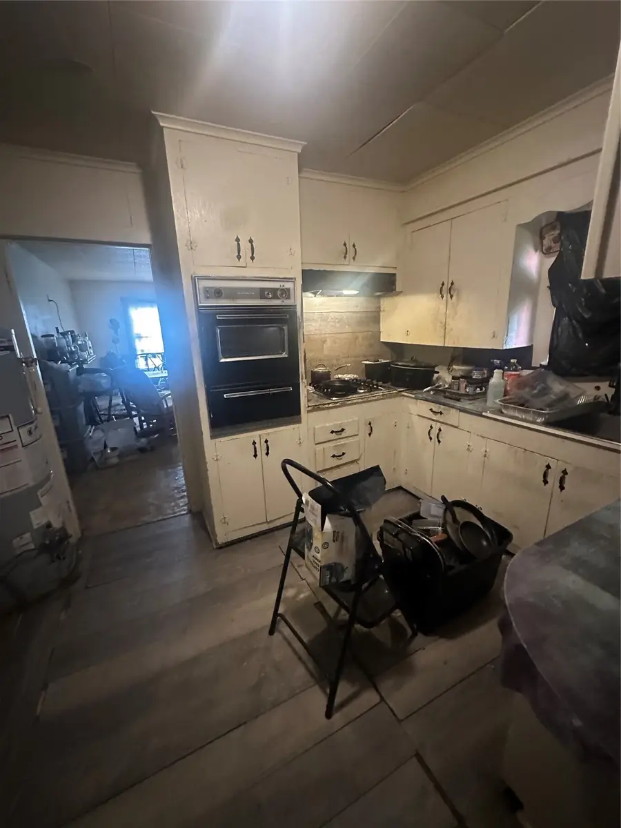 214 Scarbrough Street, Lufkin, TX 75904 - Image #3