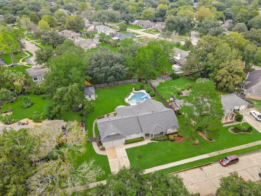 705 Balmoral Court, Friendswood, TX 77546 - #3