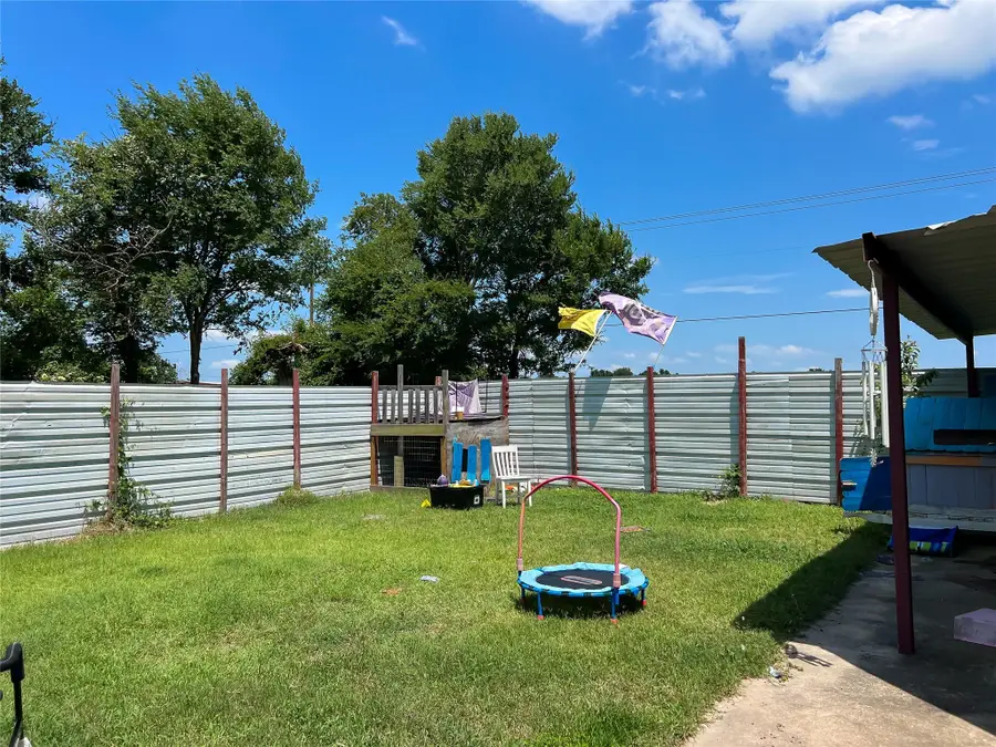 2406 W Us Highway 79 Highway, Buffalo, TX 75831 - Image #2