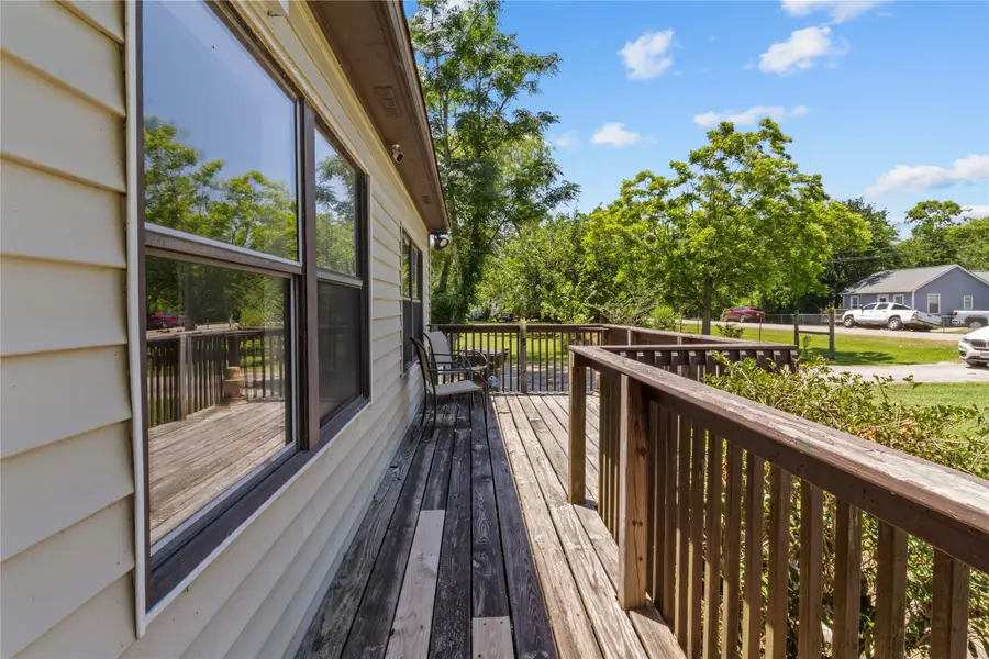2813 Avenue H, San Leon, TX 77539 - #3