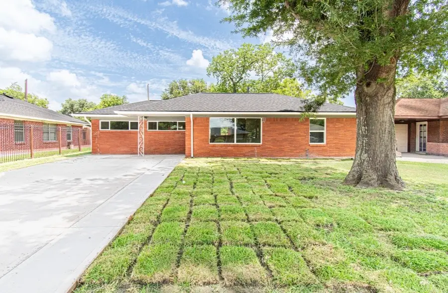 2730 Knotty Oaks Trail, Houston, TX 77045 - #2
