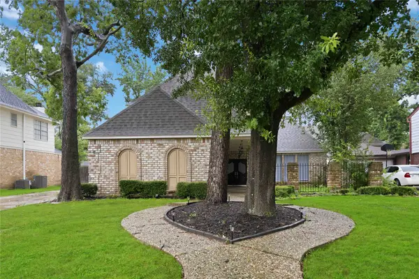 15110 Walters Rd Road, Houston, TX 77068