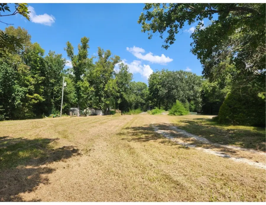 811 County Road 2068, Liberty, TX 77575 - Image #3