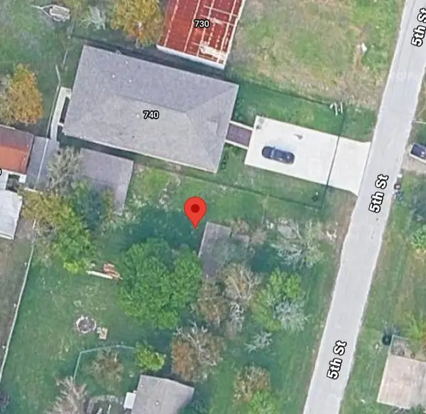 742 5th Street, Dickinson, TX 77539