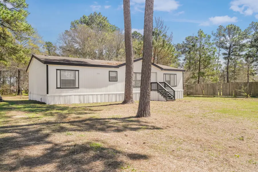 26 Jacob Street, Huntsville, TX 77320 - #3